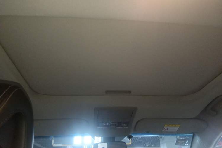 Used Chevrolet Captiva 2014 2.4L Two-Wheel Drive City Edition 5 Seats Headliner