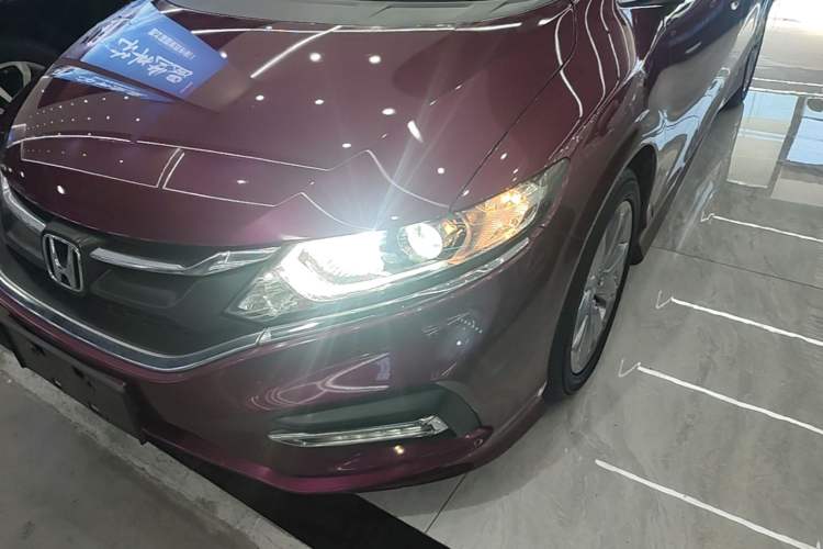 Used Honda Jade 2017 1.8L automatic Comfort version 5 seats