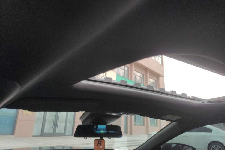 Used GAC Trumpchi EMPOW 2023 270T DCT J15 Version Headliner