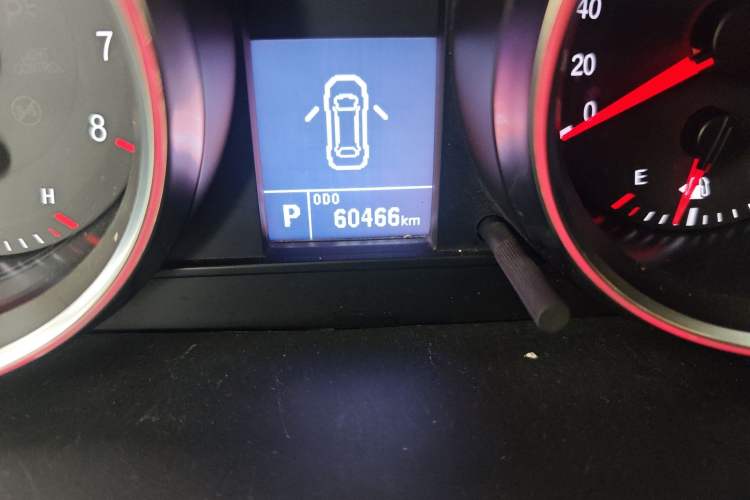 Used Haval M6 2017 1.5T Automatic Two-Wheel Drive Urban Model Odometer Close Up