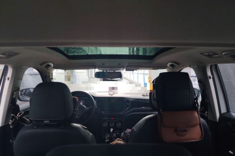 Used Volkswagen T-ROC 2018 280TSI DSG Two-Wheel Drive Comfort Version China VI Standard