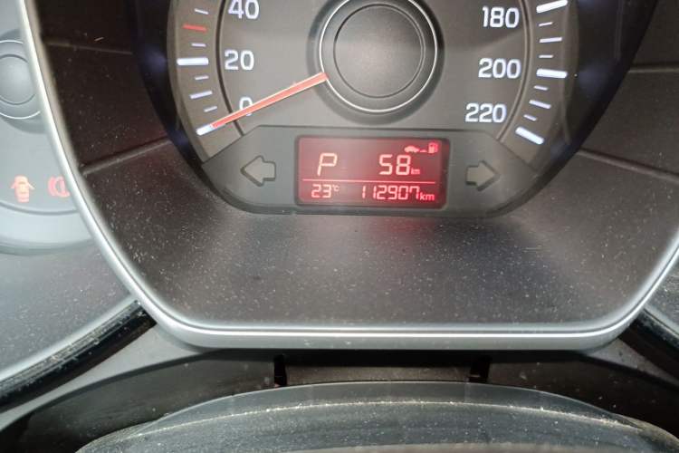 Used Kia K2 2015 Sedan 1.4L Automatic GLS