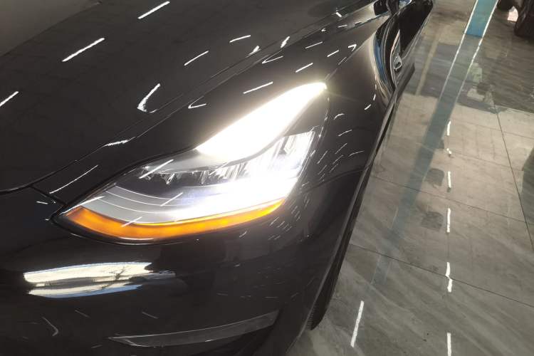 Used Tesla Model 3 2019 Long-Range Rear-Wheel-Drive Version Left Front Headlight