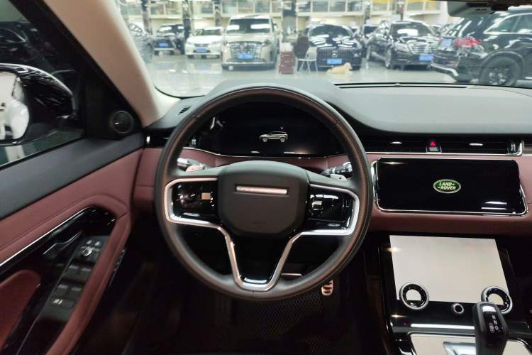 Used Land Rover Range Rover Evoque 2022 Facelifted Aurora L 249 PS R-Dynamic Luxury Edition