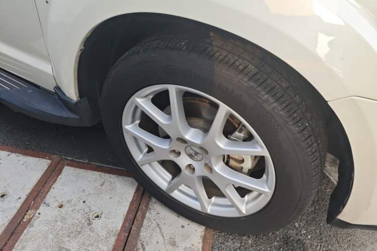 Used Dodge Journey 2013 2.4L Two-Wheel Drive Luxury Version