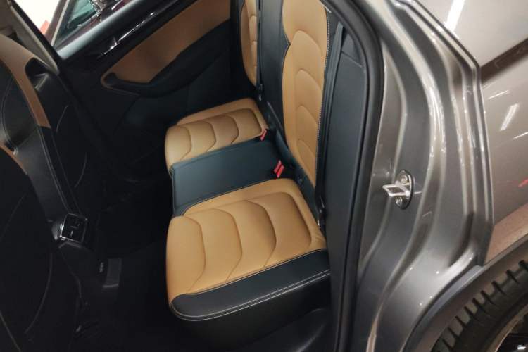 Used Skoda Kodiaq GT 2019 TSI330 Two-Wheel-Drive Luxury Edition China VI Standard Left Rear Seat