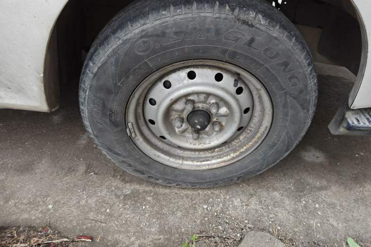 Used Jinbei Hiace 2011 2.0L 5th Generation Kuaiyunwang Standard Version 4G19