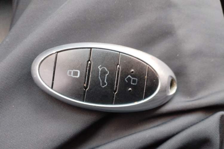 Used Bestune T77 2019 230 TID Automatic Prestige Version China V Emission Standard