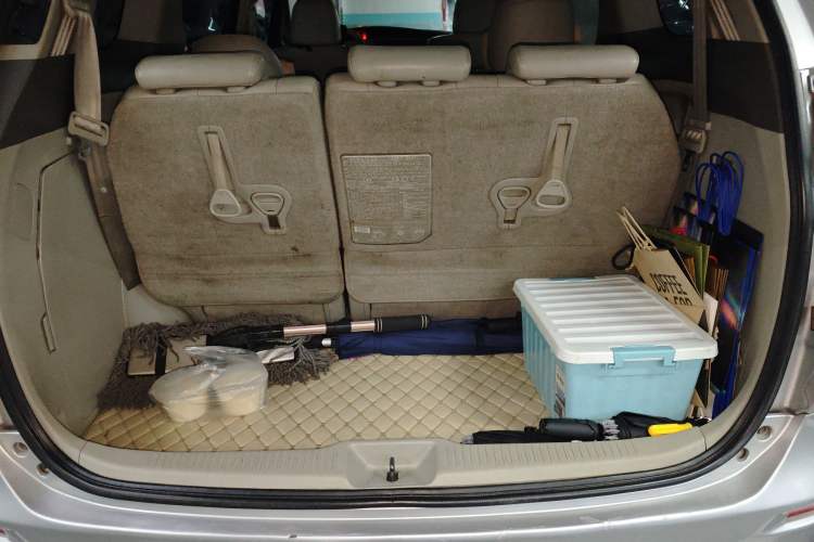 Used Toyota Previa 2006 2.4L 7-Seater Luxury Edition