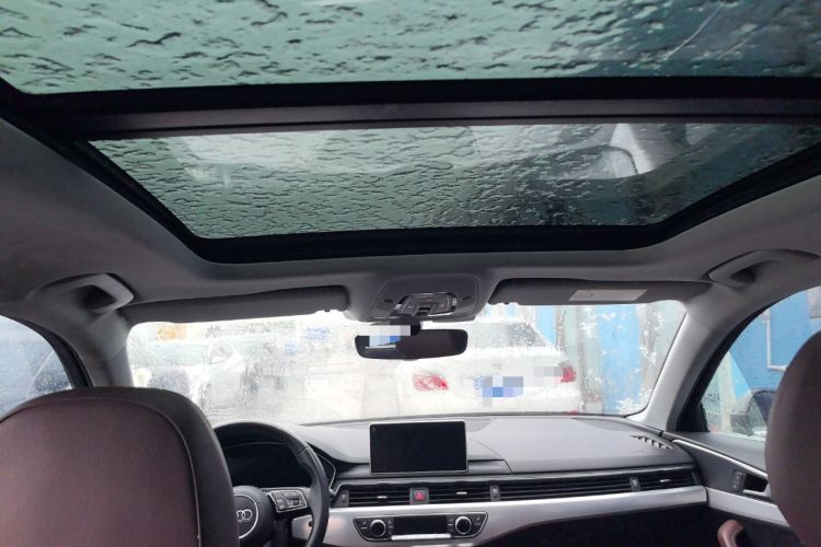 Used Audi A4L 2018 30th Anniversary Edition 40 TFSI Fashion Model
