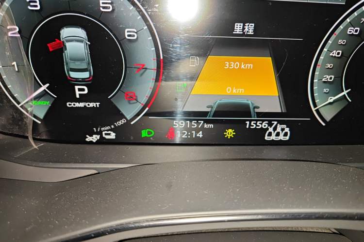 Used Audi A6L New Energy 2020 55 TFSI e quattro Odometer Close Up