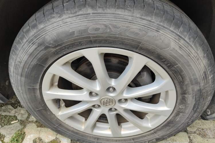 Used Buick Envision 2017 20T Two-Wheel Drive Luxury Model
