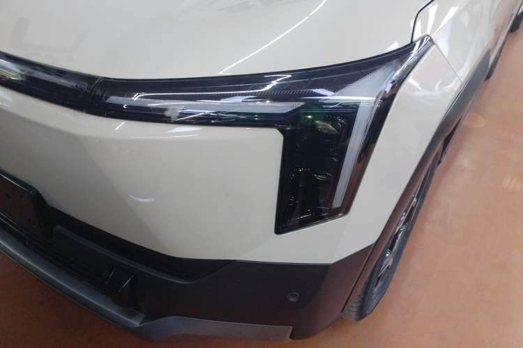 Used Dongfeng NAMMI 06 2025 401 Ultra
