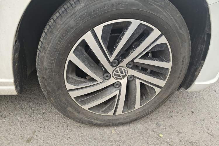 Used Volkswagen Lavida 2024 300TSI DSG Full-Comfort Edition