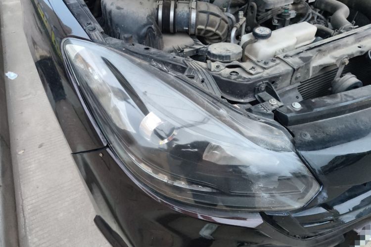 Used JMC Baodian 2020 2.5T Diesel Two-Wheel Drive Comfort Edition Standard Wheelbase JX4D25A6L Right Front Headlight