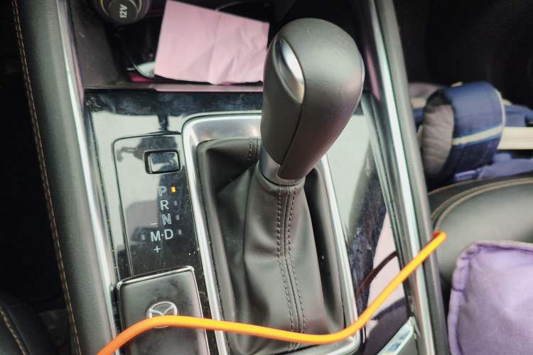 Used Mazda CX-5 2024 2.5L Automatic Two-Wheel Drive ZhiZun Version Gear Lever