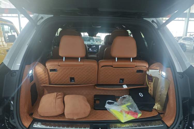 Used Hima AITO M9 2024 Range-Extended Ultra Version 42 kWh 6-Seater Model
