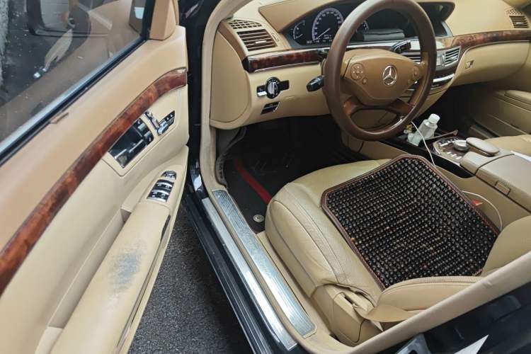 Used Mercedes-Benz S-Class 2010 S 350 L 4MATIC Driver Seat