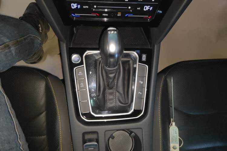 Used Volkswagen FAW-Volkswagen CC 2023 380TSI Striking Edition