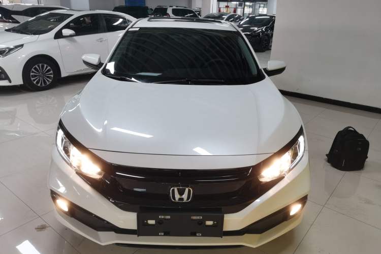 Used Honda Civic 2019 220TURBO CVT Dynamic Edition China VI Emission Standard