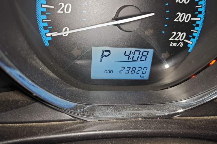 Used Toyota YARiS L Zhi Xuan 2016 Revised 1.5E CVT Charming Edition
