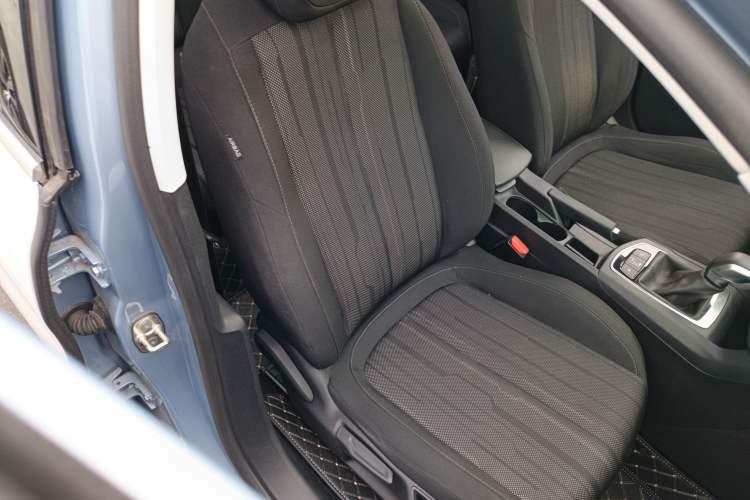 Used Peugeot 308S 2015 1.2T Automatic Jingchi Edition
