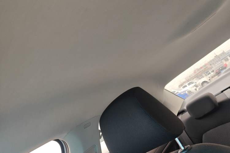 Used Volkswagen Jetta 2017 1.5L Manual Fashion Edition
