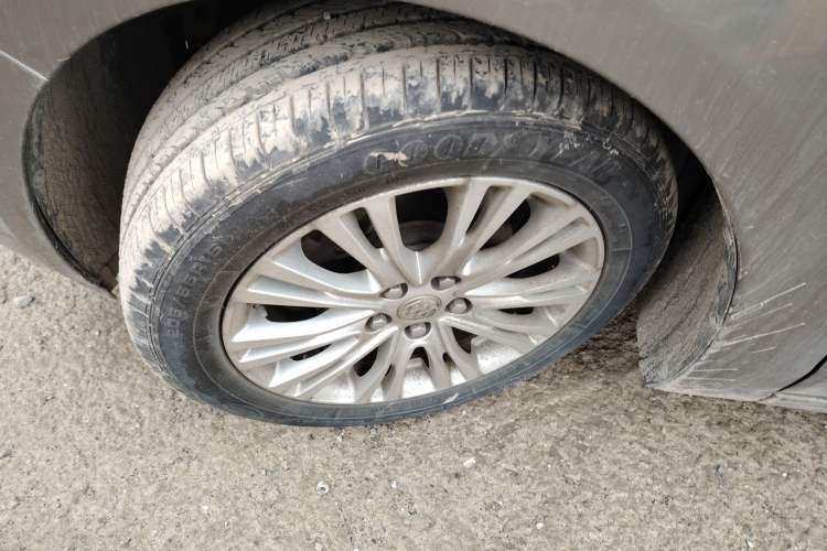 Used Buick GT 2015 15N Automatic Deluxe Edition