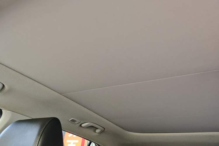 Used Hyundai ix25 2015 1.6L Automatic Two-Wheel Drive Smart GLS Trim
