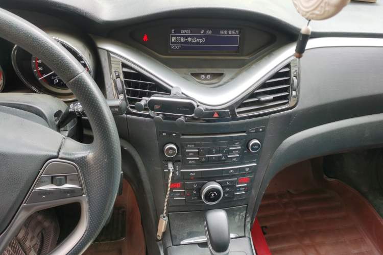 Used Bestune B70 2014 2.0L automatic comfort version
