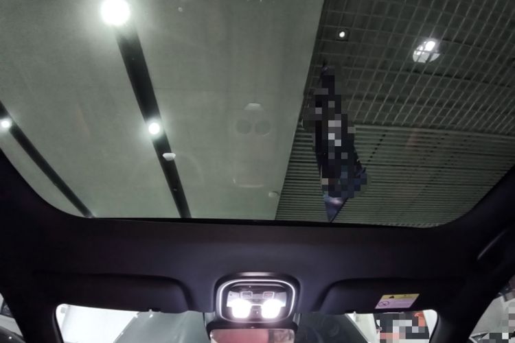 Used Deepal S07 2025 215Max Huawei Qiankun Intelligent Driving ADS SE Range-Extended Version