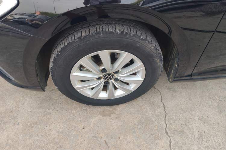 Used Volkswagen Lavida 2023 1.5L Automatic De Yi Edition