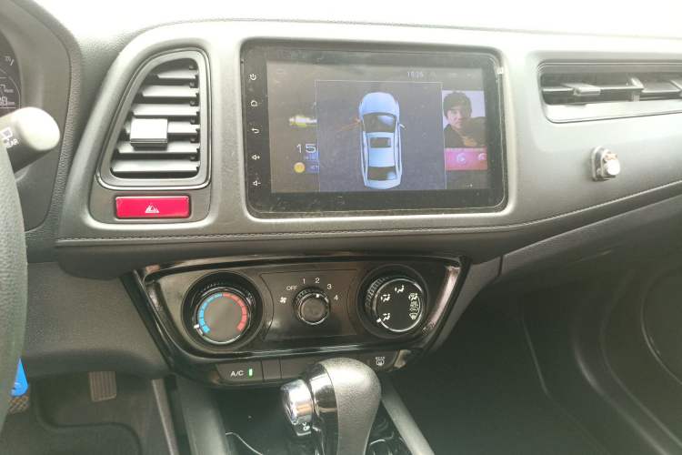 Used Honda Vezel 2016 1.8L CVT Front-Wheel Drive Pioneer Edition Audio And AC Panel