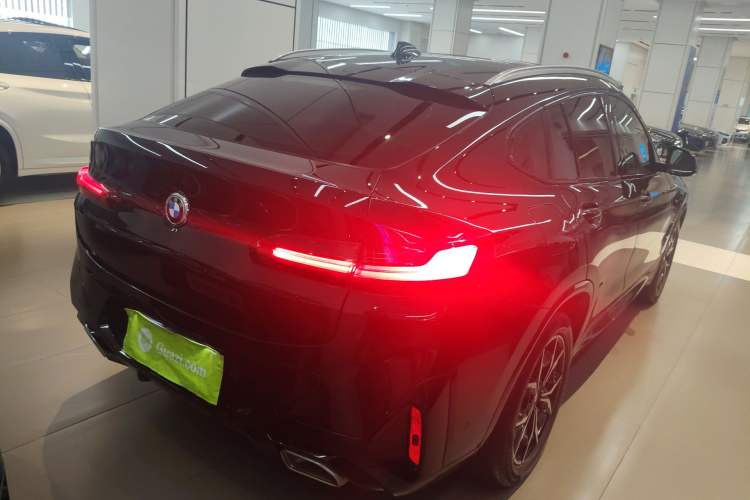 Used BMW X4 2022 xDrive 25i M Sport Package
