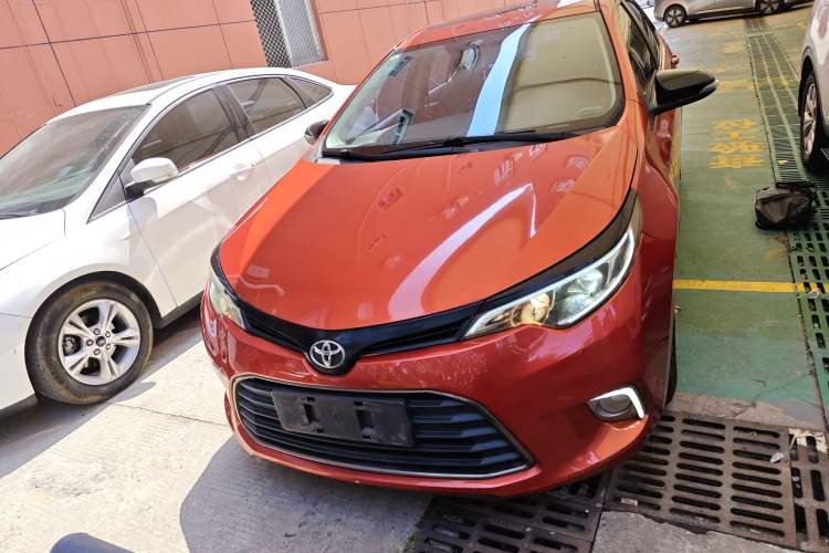 Used Toyota Levin 2015 1.6G CVT Orange Limited Edition Front