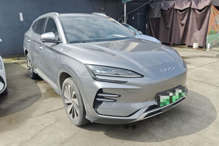 Used BYD Song PLUS New Energy 2023 Champion Edition EV 605KM Flagship PLUS Front Right 45 Deg