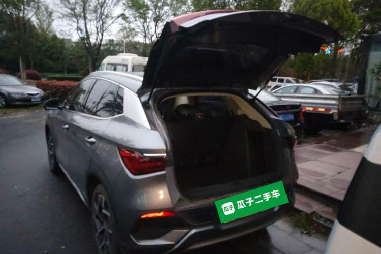 Used BYD Yuan PLUS 2022 510 km Flagship Version Trunk