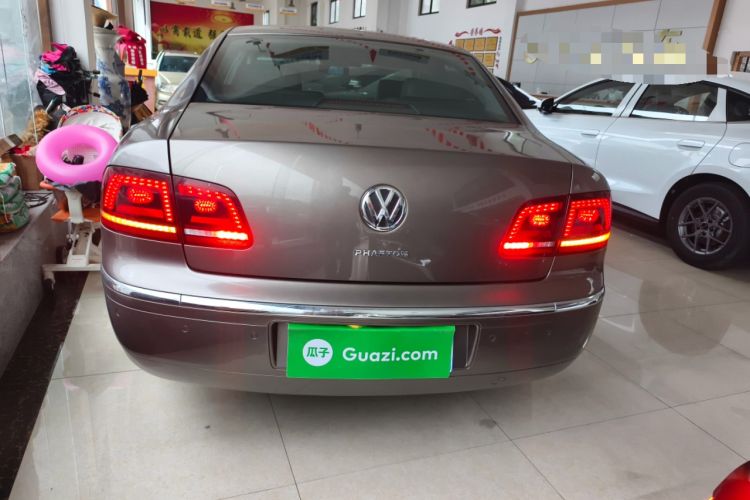 Used Volkswagen Phaeton 2012 3.6L Deluxe Custom Edition
