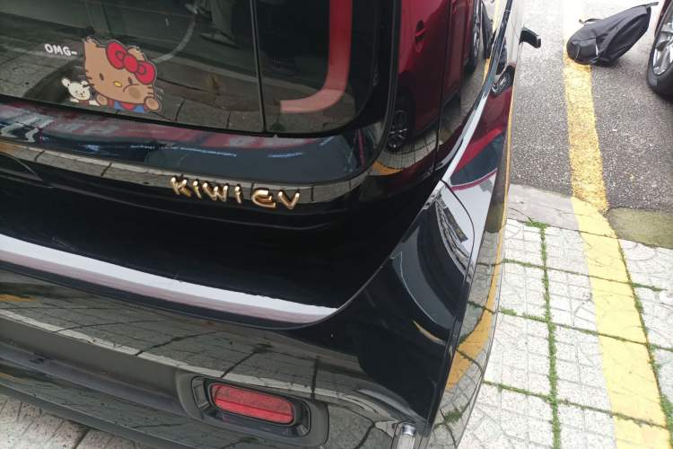 Used Baojun KiWi EV 2022 Artist Lite Edition Lithium Iron Phosphate Right Rear Taillight