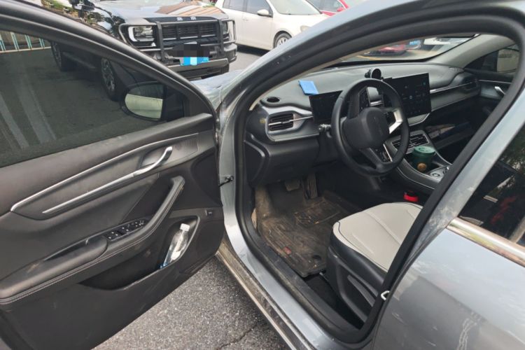 Used BYD Destroyer 05 2024 HONOR Edition DM-i 55KM Luxury Model Driver Seat