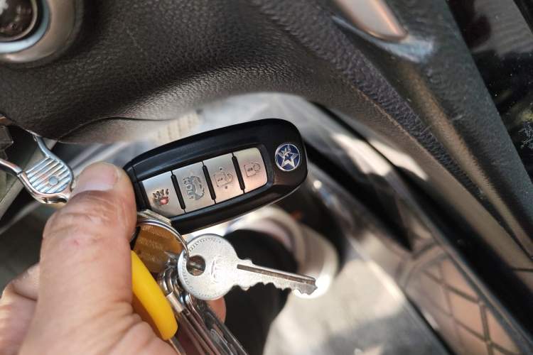 Used Venucia D60 2018 1.6L CVT Smart Connect Elite Edition
