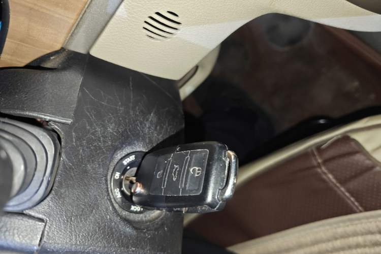 Used Buick Excelle 2015 1.5L Manual Classic Trim