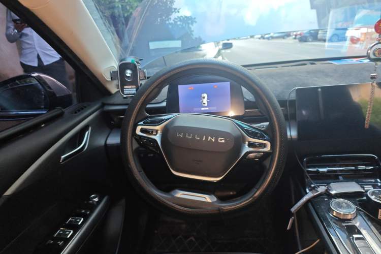 Used Wuling Xingguang 2023 70 Standard Edition