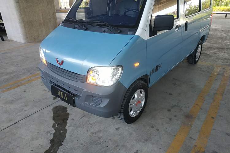 Used Wuling Zhiguang 2023 1.5L Practical Version 5/7 Seats