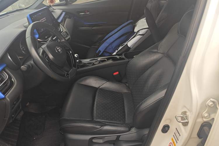 Used Toyota IZOA 2018 2.0L Yichi Edition China V Standard Left Front Seat