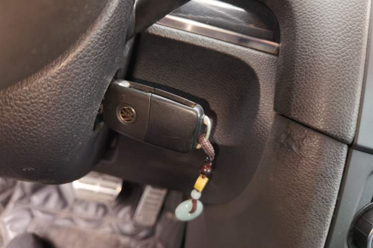 Used Volkswagen Golf 2012 1.4TSI Luxury Convertible Edition Vehicle Key