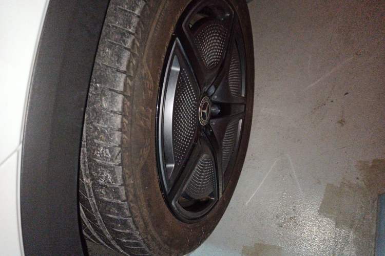 Used Mercedes-Benz EQE SUV 2024 500 4MATIC Flagship Edition Exterior 4