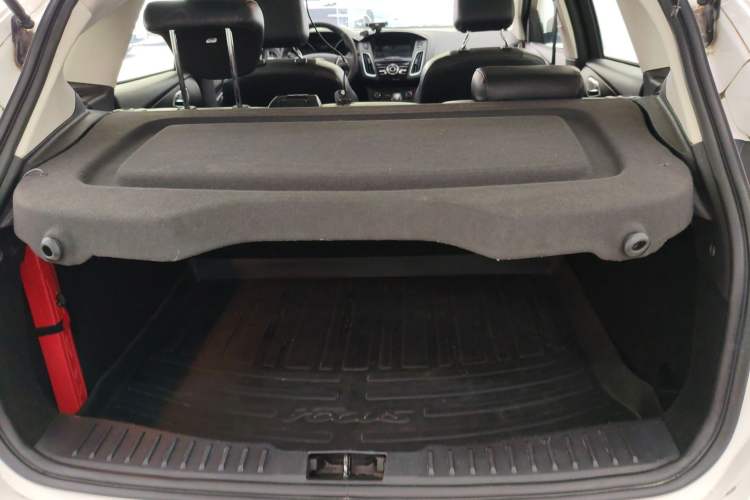 Used Ford Focus 2020 Hatchback Classic 1.5L Automatic Trendy Model Trunk