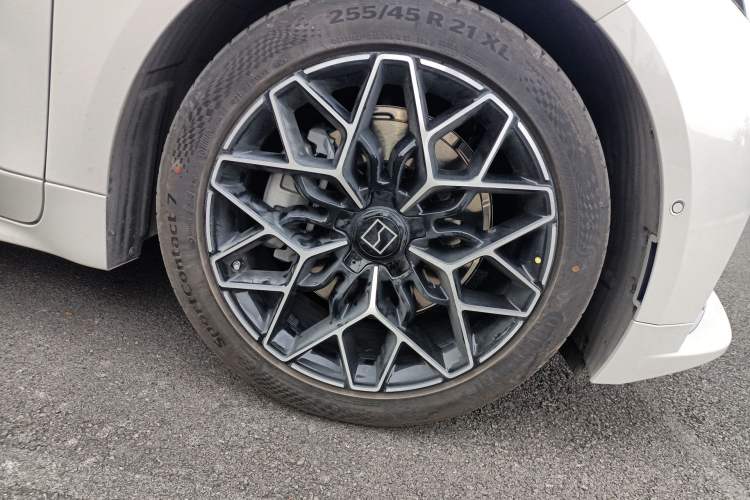 Used Zeekr 001 2026 Model 103° Rear-Drive Max Version
