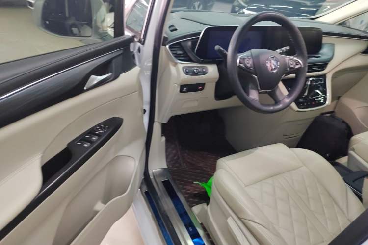 Used Buick GL8 2023 ES Lu Zun Comfort Model
